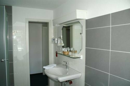 Hotel Strandpavillon, Забронировать Отель Бабе Мёнхгут
