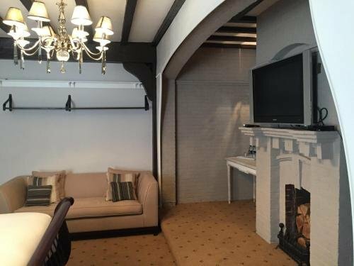 Tudor Lodge Hotel, Rezervovat Hotel Pinner Harrow