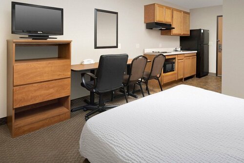 WoodSpring Suites Raleigh Garner, Забронировать Отель Edmondson Северная Каролина