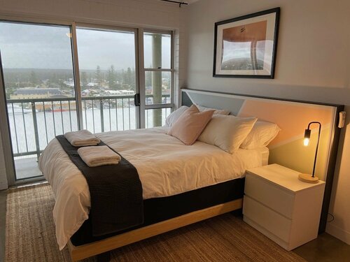 Yamba Views Accommodation, Забронировать Отель Ямба Clarence Valley, рядом с Маяк Ямба