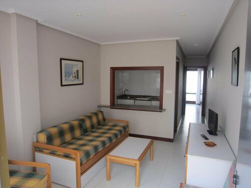 Apartamentos Elena, Забронировать Апартаменты/квартира Ларедо Cantabria Coast, рядом с Playa del Regatón