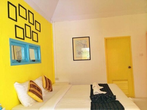 I Din Boutique Resort, Забронировать Курортный отель Капонг провинция Пхангнга