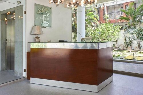 Purple Lotus Boutique Suites, Забронировать Бутик-отель СПА-отели Бангалора, рядом с Парк Каббон, SPA-услуги