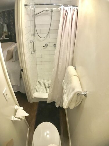 Bath Street Inn, Забронировать Отель «постель и завтрак» Санта-Барбара Santa Barbara and Vicinity