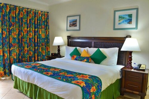 Coral Mist Beach Hotel, Rezervovat Hotel Worthing Barbados, poblíž Accra Beach