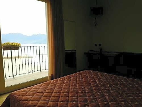 Locanda del Lago Rosmunda, Забронировать Отель Отели Озера Исео 3 звезды, 3*