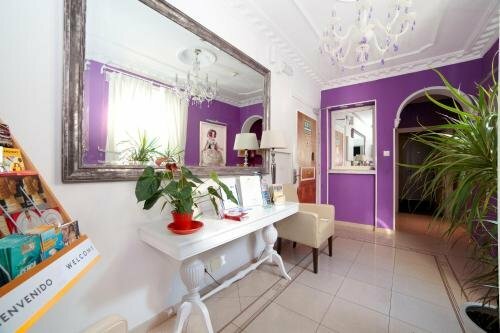 Hostal Adriano, Забронировать Отель центр города Мадрид