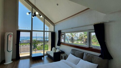 Wind House, Buchen Sie Pension Pyoseon Seogwipo