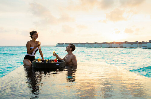 Kuredhivaru Resort & Spa Maldives by Accor, Rezervați Stațiune Hoteluri resort în Northern Atolls, Stațiune