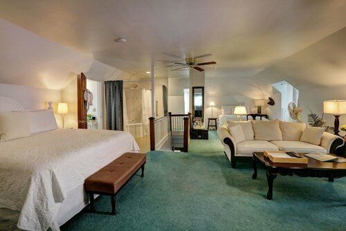 Olde Square Inn Bed and Breakfast, Rezerwuj Hotel Mount Joy Dutch Country Pennsylvania