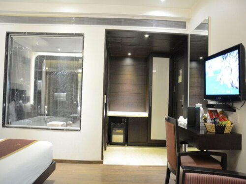 Hotel Godwin Deluxe New Delhi Awarded Best Hotel 2025- Free Airport Pick-Up, Забронировать Отель Дели Национальный столичный округ Дели
