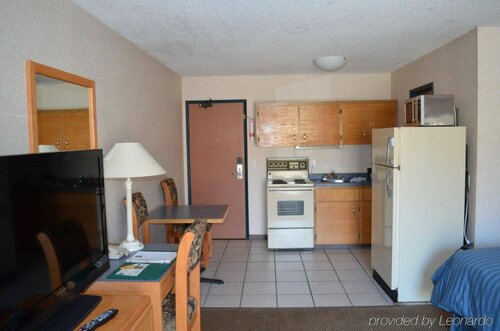 Canadas Best Value Inn & Suites-Castlegar, Buchen Sie Gasthaus Castlegar Kootenay Rockies