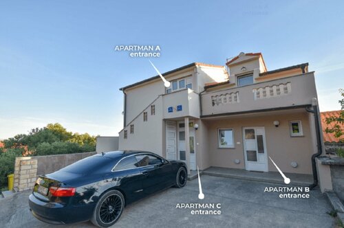 Lidija - Family Friendly & Close to the sea - B2, Забронировать Отель Отели Раба 3 звезды, 3*
