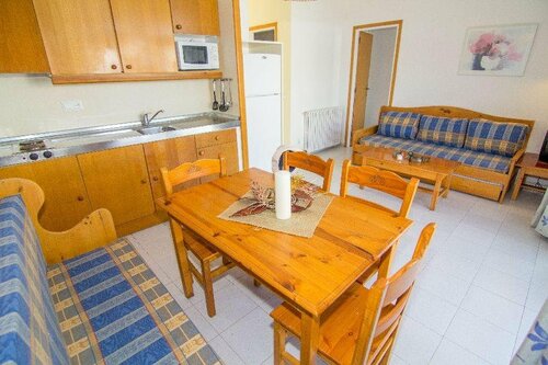 Agi Rescator Apartments, Забронировать Апартаменты/квартира Отели Росас с парковкой, Парковка