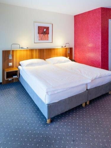 Hotel - Restaurant Eierhals am Ägerisee, Забронировать Отель Ротентурм кантон Швиц