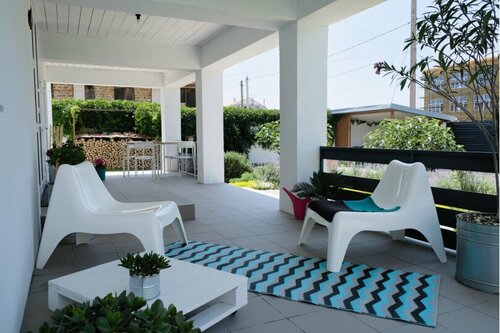 Wigwam Guest House, Boek Pension Crimea Hotels met Parkeerplaats, Parkeren
