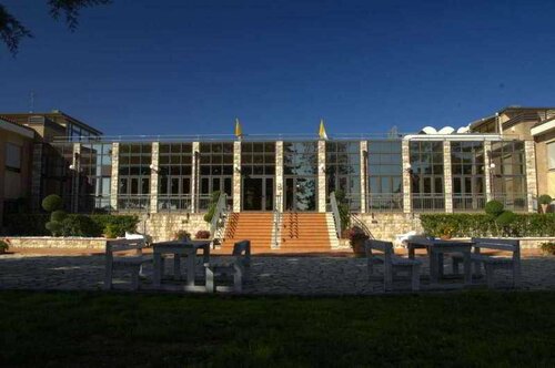 TH Assisi - Casa Leonori, Забронировать Отель Санта-Мария-дельи-Анджели Ассизи, рядом с Железнодорожный вокзал Ассизи