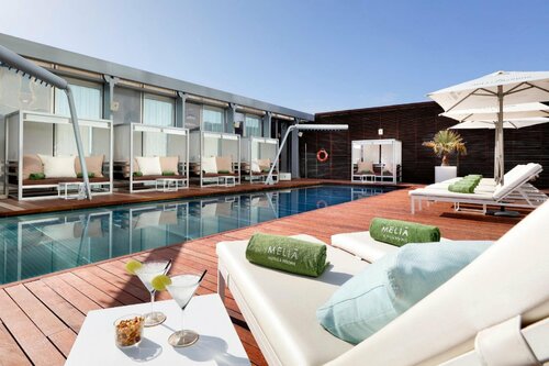 Melia Barcelona Sky 4* Sup, Забронировать Отель Сант-Марти Барселона, рядом с Станция метро Bac de Roda