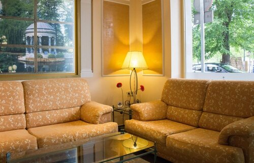 Hotel Jardín de Aranjuez, Rezervați Hotel Aranjuez Community of Madrid