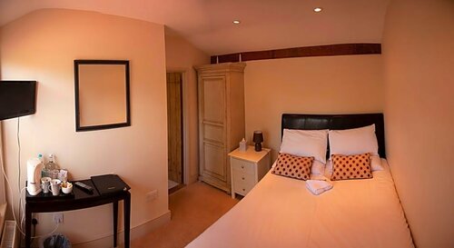 The Crystal Lodge Hotel, Забронировать Отель Отели Большого Лондона с парковкой, Парковка