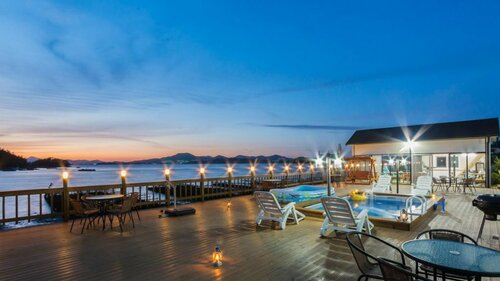 Yeosu Dolsanmaru Pension, Забронировать Гостевой дом Отели Йосу с парковкой, Парковка