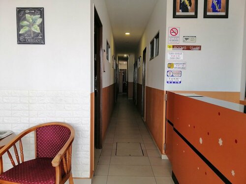 OYO 89985 Js Hotel, Book Hotel Hoteller i Johor med parkering, Parkering