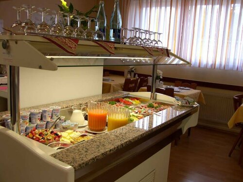 Hotel Sonne, Забронировать Отель Отели Landkreis Karlsruhe с парковкой, Парковка