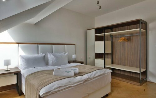 Letna Garden Suites, Забронировать Отель Отели Праги с парковкой, рядом с Выставчный центр PVA EXPO PRAHA, Парковка