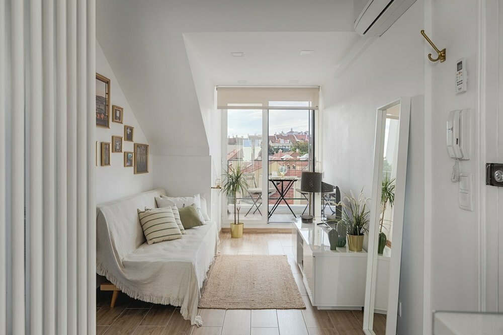 Romantic Gem With 2 Terraces In Alcântara