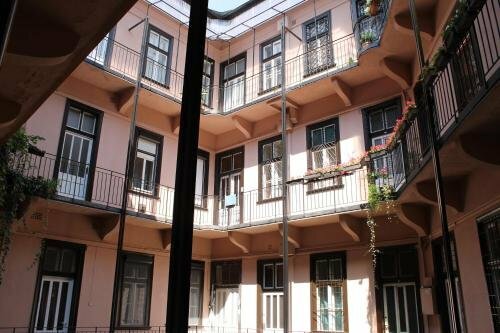 Capital Guesthouse Budapest, Забронировать Отель Недорогие отели Будапешта, рядом с Байза утца, недорогие