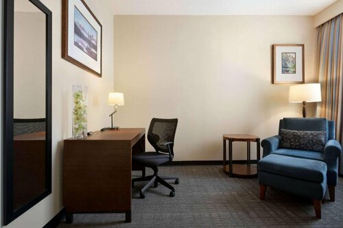 Travelodge by Wyndham Whitecourt, Забронировать Отель Уайткорт Альберта