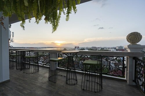 Surestay Hotel By Best Western Vientiane, Boek Hotel Vientiane Laos, in de buurt van Wat Mixai