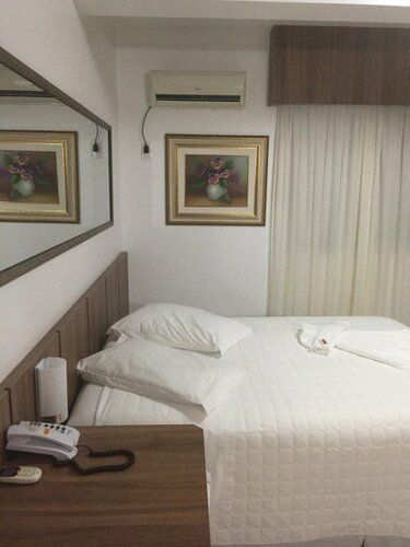 Colle Tourist Hotel, Rezervați Hotel Hoteluri în Santa Catarina cu parcare, Parcare
