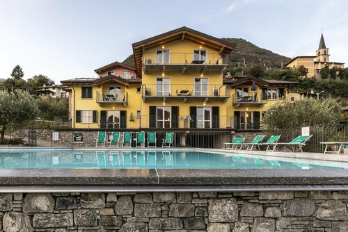 La Collina degli Ulivi, Book Hotel Hoteller i Como med pool, Swimmingpool