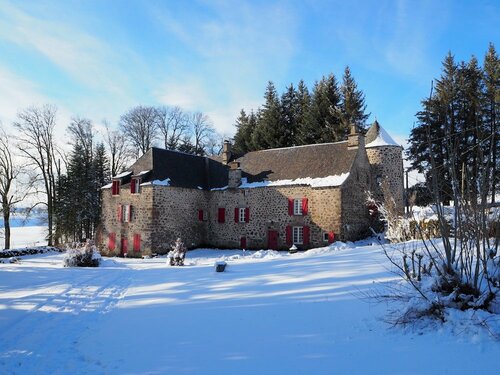 Ferme des Prades, Rezerwuj Hotel Landeyrat Owernia