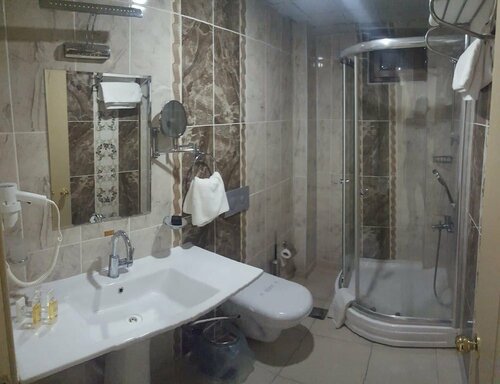 Dedeoglu Hotel & Restaurant & Cafe Adiyaman, Забронировать Отель Отели Адыяман с парковкой, Парковка