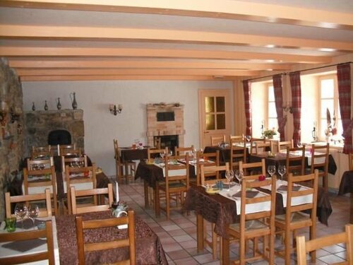 Auberge de la Motte, Prenota Ostello Les Combs Doubs