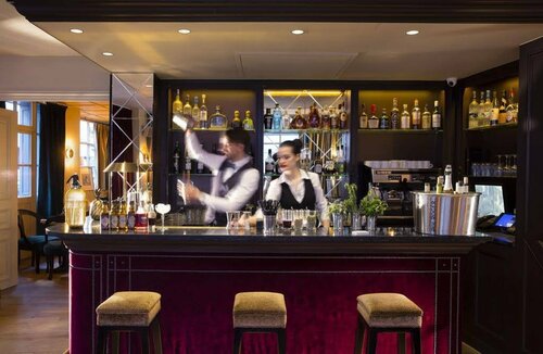 Pavillon Faubourg Saint-Germain & Spa, Забронировать Курортный отель Курортные отели Парижа, рядом с Кафе Les Deux Magots, Курортный отель