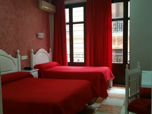 Hostal Sonia Granada, Забронировать Хостел Хостелы Гранады, Хостел