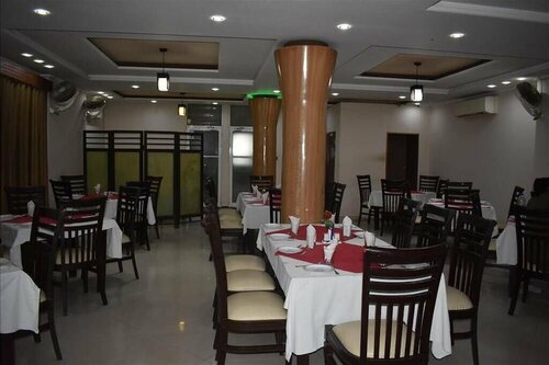 Midtown Hotel, Забронировать Отель Равалпинди Islamabad Capital Territory