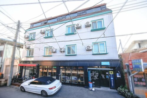 Across the Street Guesthouse - Hostel, Reserva ahora Albergue Suncheon Jeolla del Sur