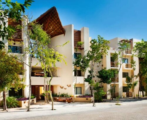 Amazing 2BR condo surrounded by nature by Happy Address, Забронировать Отель Отели Самой 3 звезды, 3*