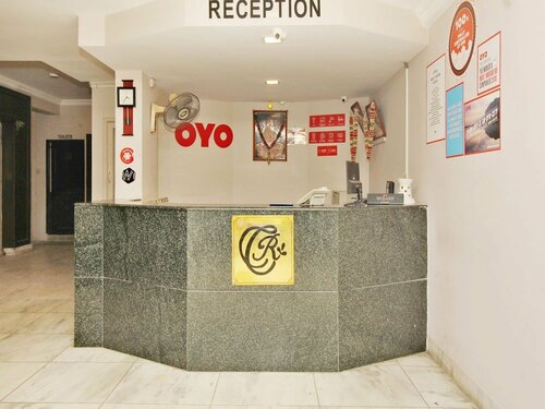 OYO Flagship 19581 Hotel Raj Classic MG Road, Забронировать Отель Секундерабад 