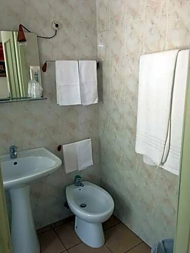 Hotel Dora, Varaa Hotelli Hotellit Piemonte aamiaisella, Aamiainen