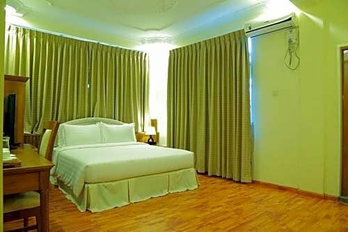 Kh Hotel Kokkine