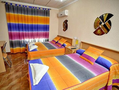 Hostal Carrizo, Foglalás Hostel Elda Alicante Province