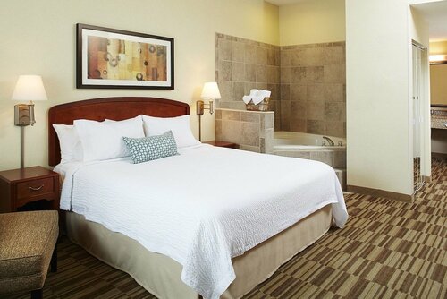 Courtyard by Marriott Woburn/Boston North, Забронировать Отель  