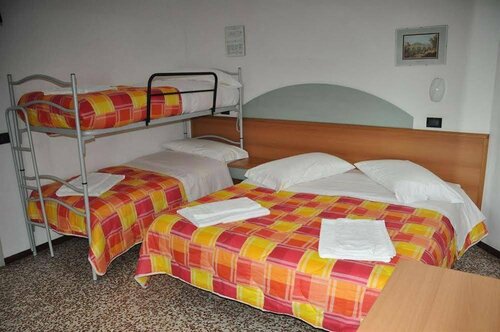 Hotel Orchidea, Забронировать Отель Чезенатико Побережье Римини