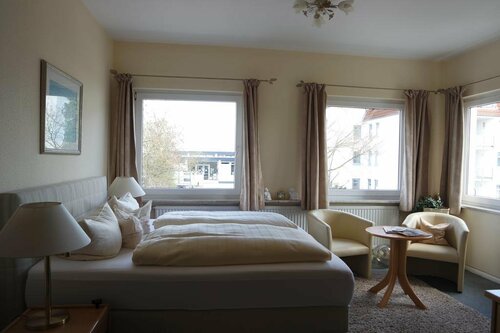 Hotel Stadt Hamburg, Забронировать Отель Отели земли Шлезвиг-Гольштейн 3 звезды, 3*