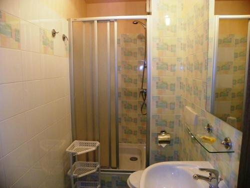 Hotel Skaut, Забронировать Отель Недорогие отели Katowice Urban Area, недорогие